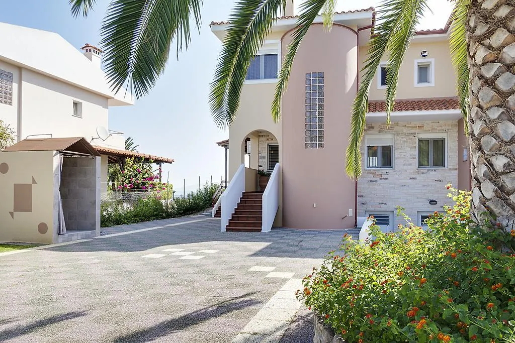 Villa Nefeli - Akti Salonikiou A Agios Nikolaos